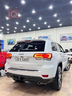 جیپ گراند شیرۆکی